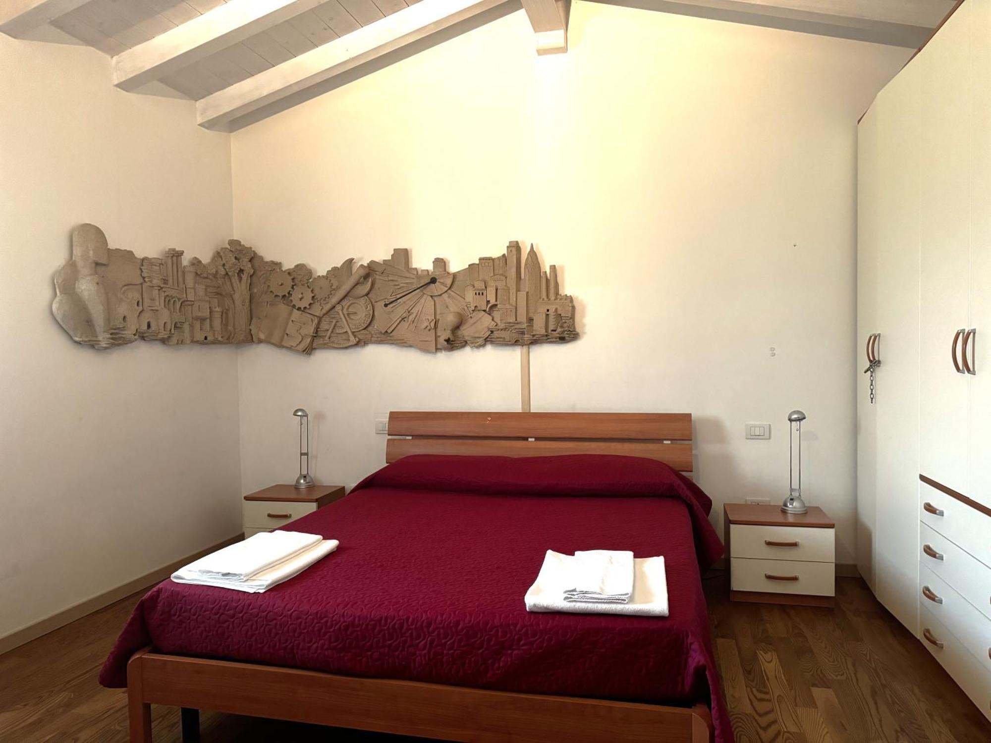 Casa Vacanze "Il Porticciolo" มาแนร์บา เดล การ์ดา ภายนอก รูปภาพ