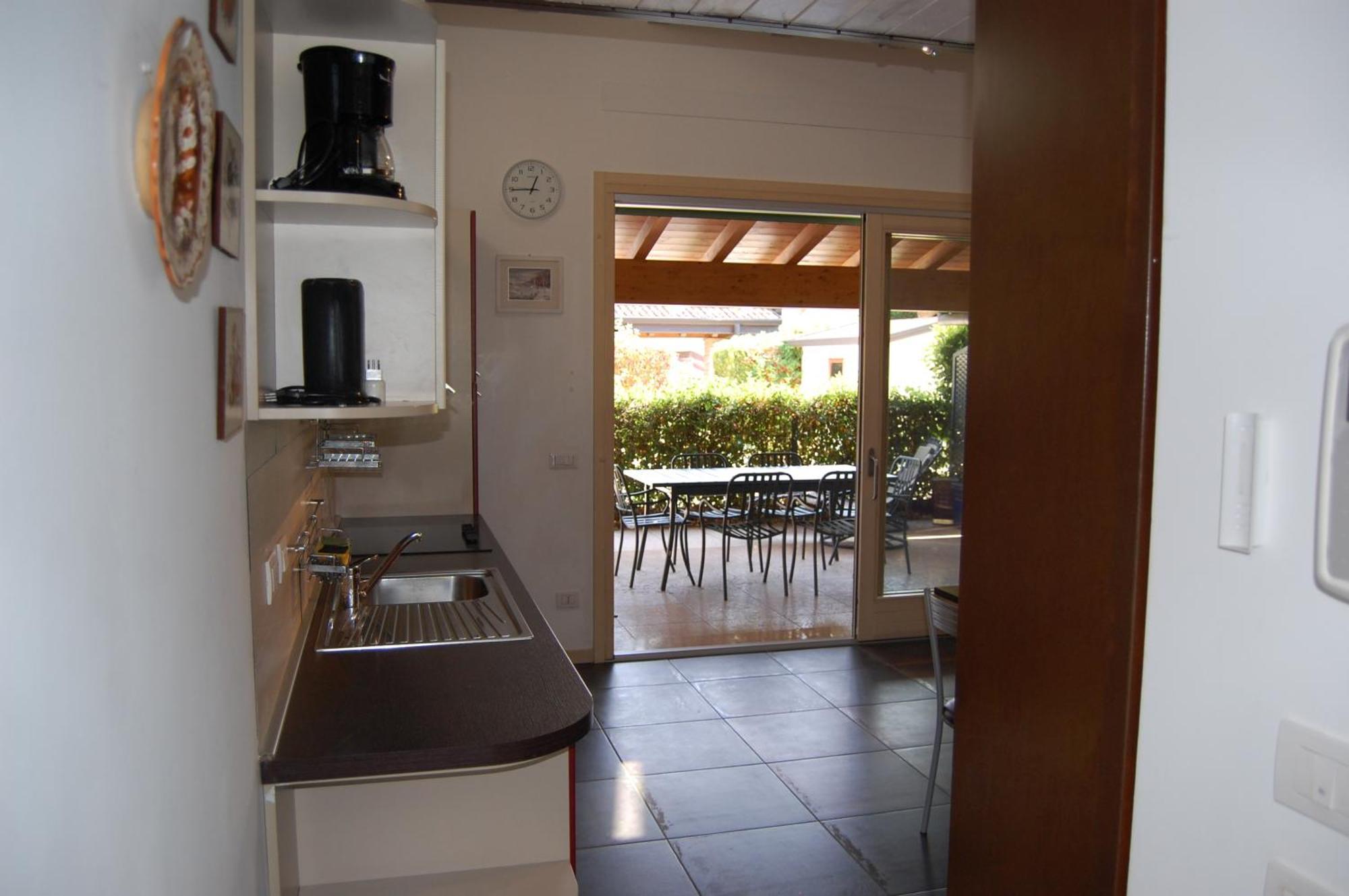 Casa Vacanze "Il Porticciolo" มาแนร์บา เดล การ์ดา ภายนอก รูปภาพ
